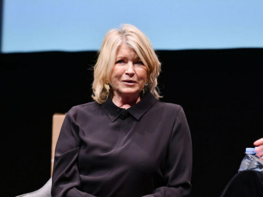 Martha Stewart To Talk At Cannabis Event - Martha Stewart - HD Wallpaper 