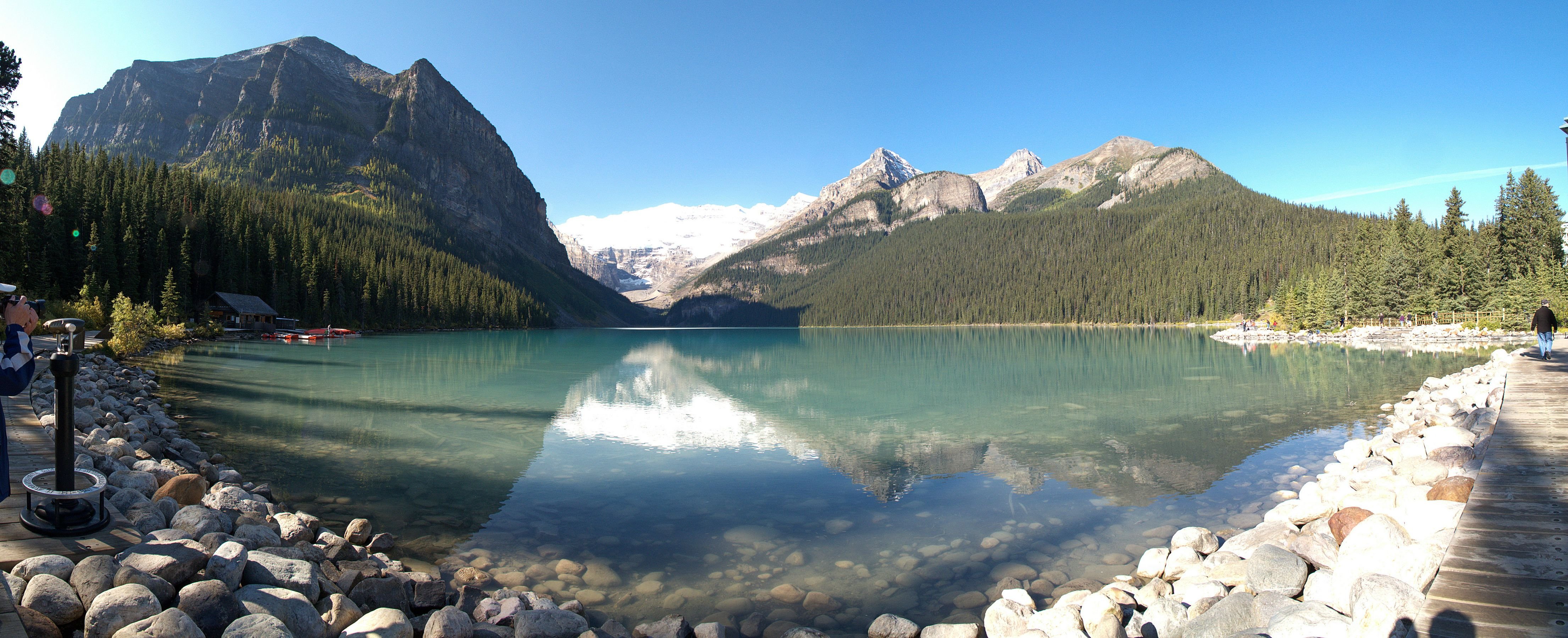 Lake Louise Alberta Wallpaper - Lake Louise - HD Wallpaper 