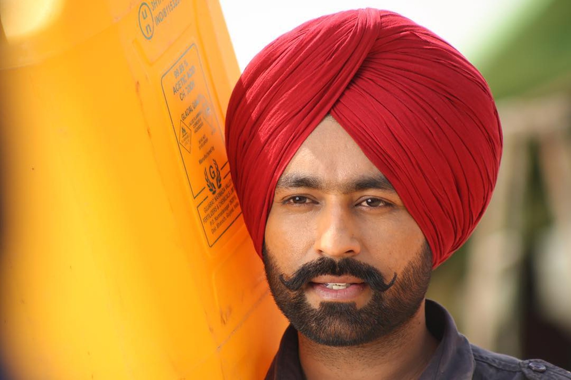 Tarsem Jassar Turban Style - HD Wallpaper 