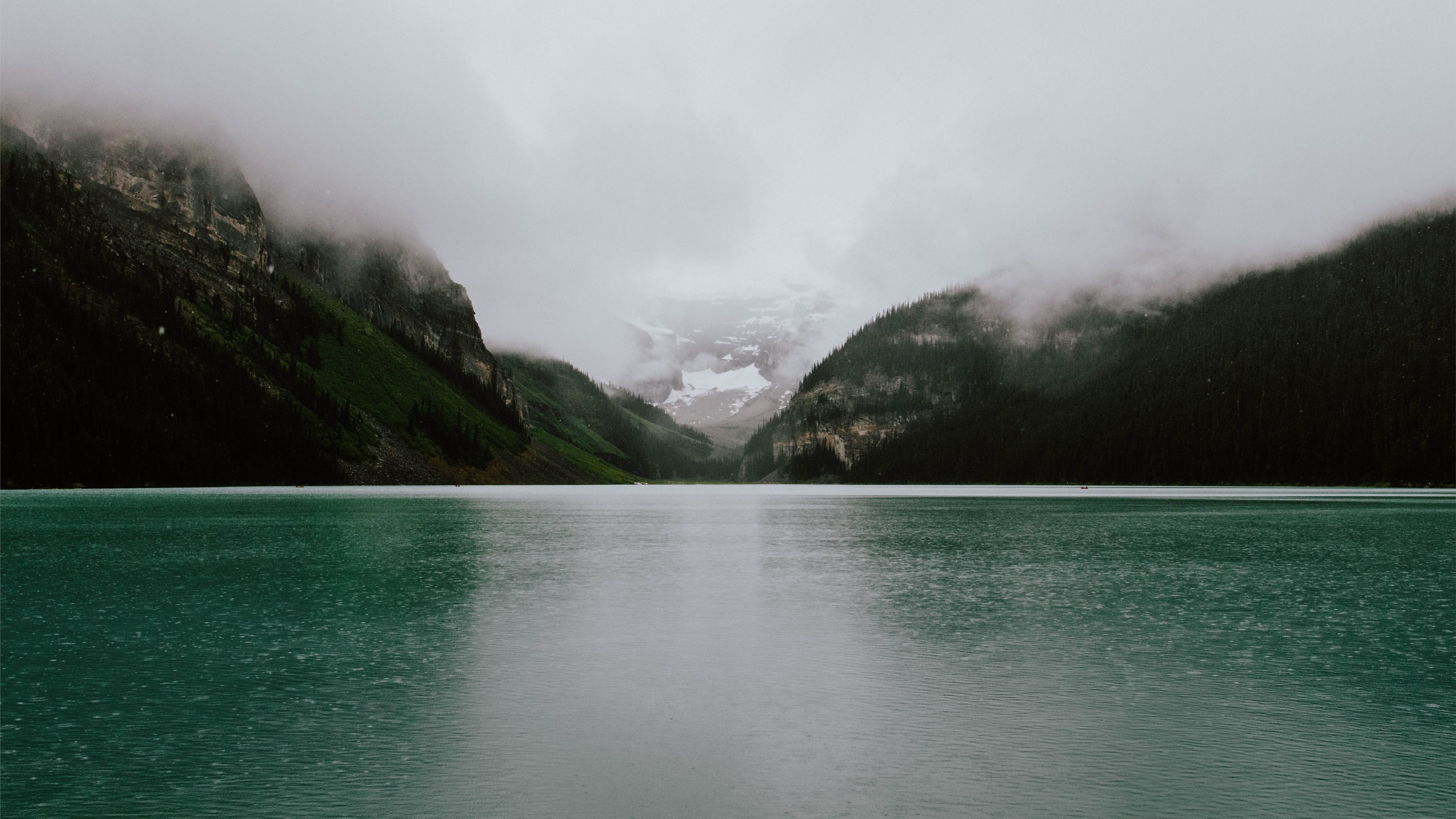 Lake Louise Ski Resort - HD Wallpaper 