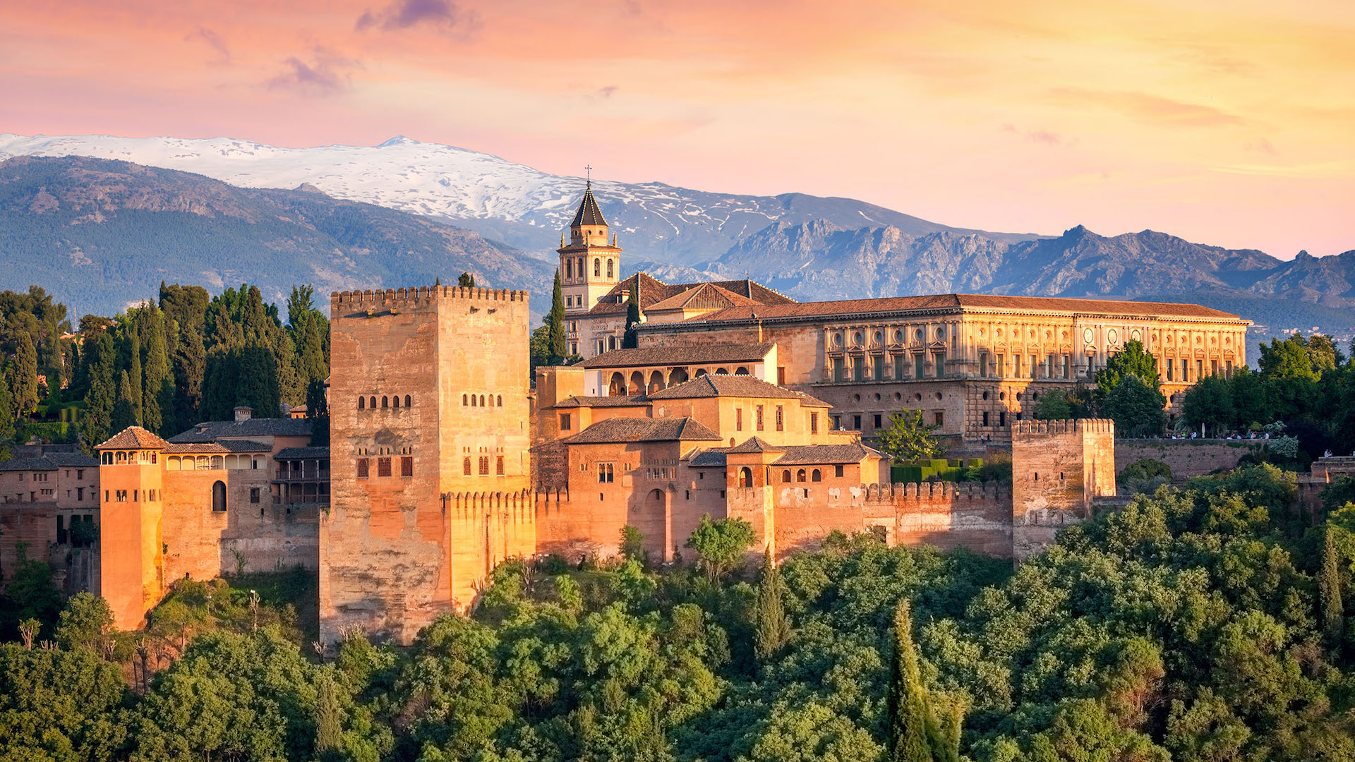 Alhambra Palace - HD Wallpaper 