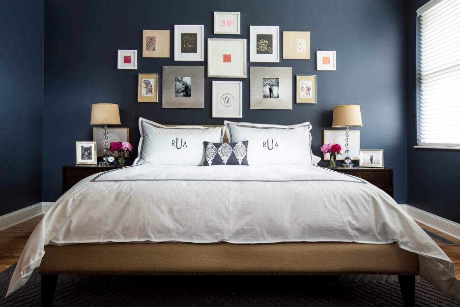 New Behind Bed Wall Decor Bedroom D Cor Idea Inspiration - Dark Navy Blue Bedroom - HD Wallpaper 