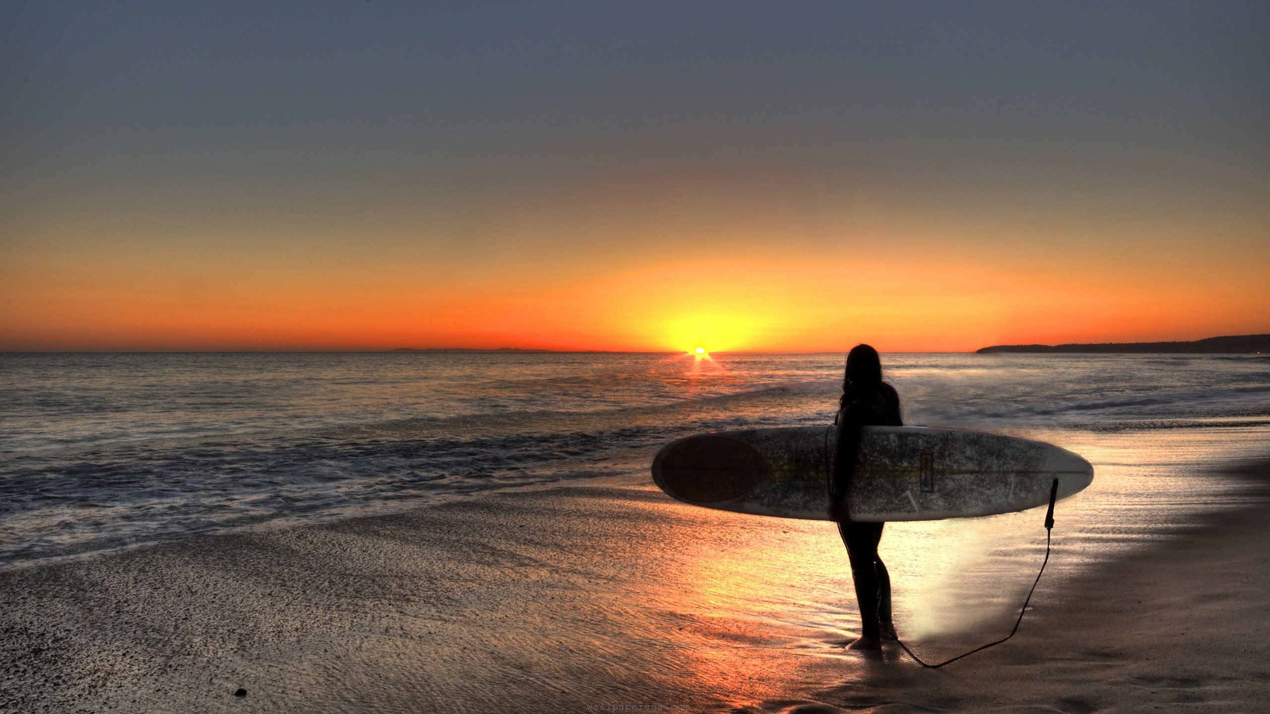 The Surfing Day Is Over Hd Wallpaper Sport / Surfing - Beach Surfing Backgrounds - HD Wallpaper 