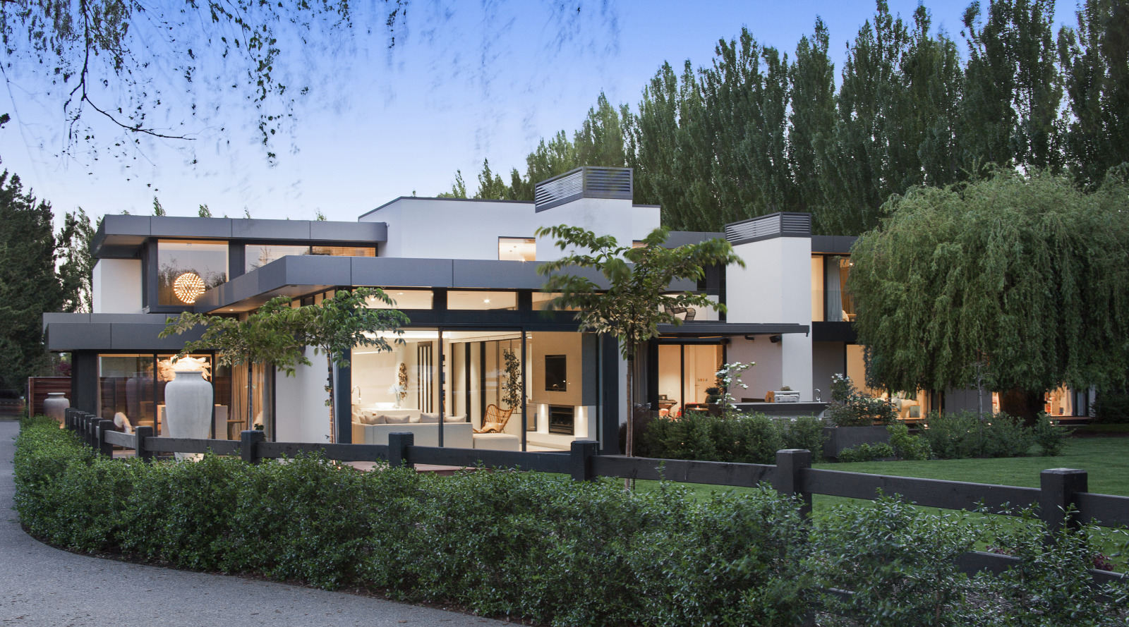 House Of The Year - HD Wallpaper 