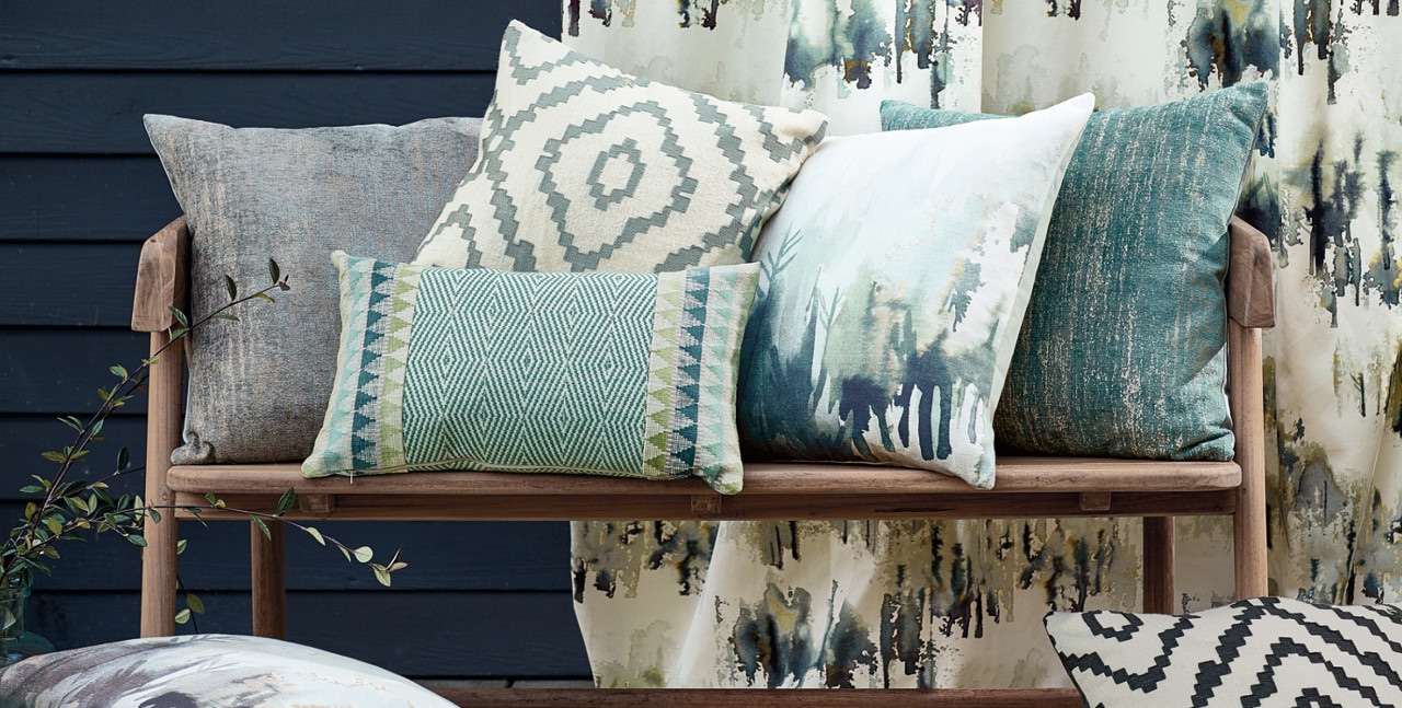 Cushion - HD Wallpaper 