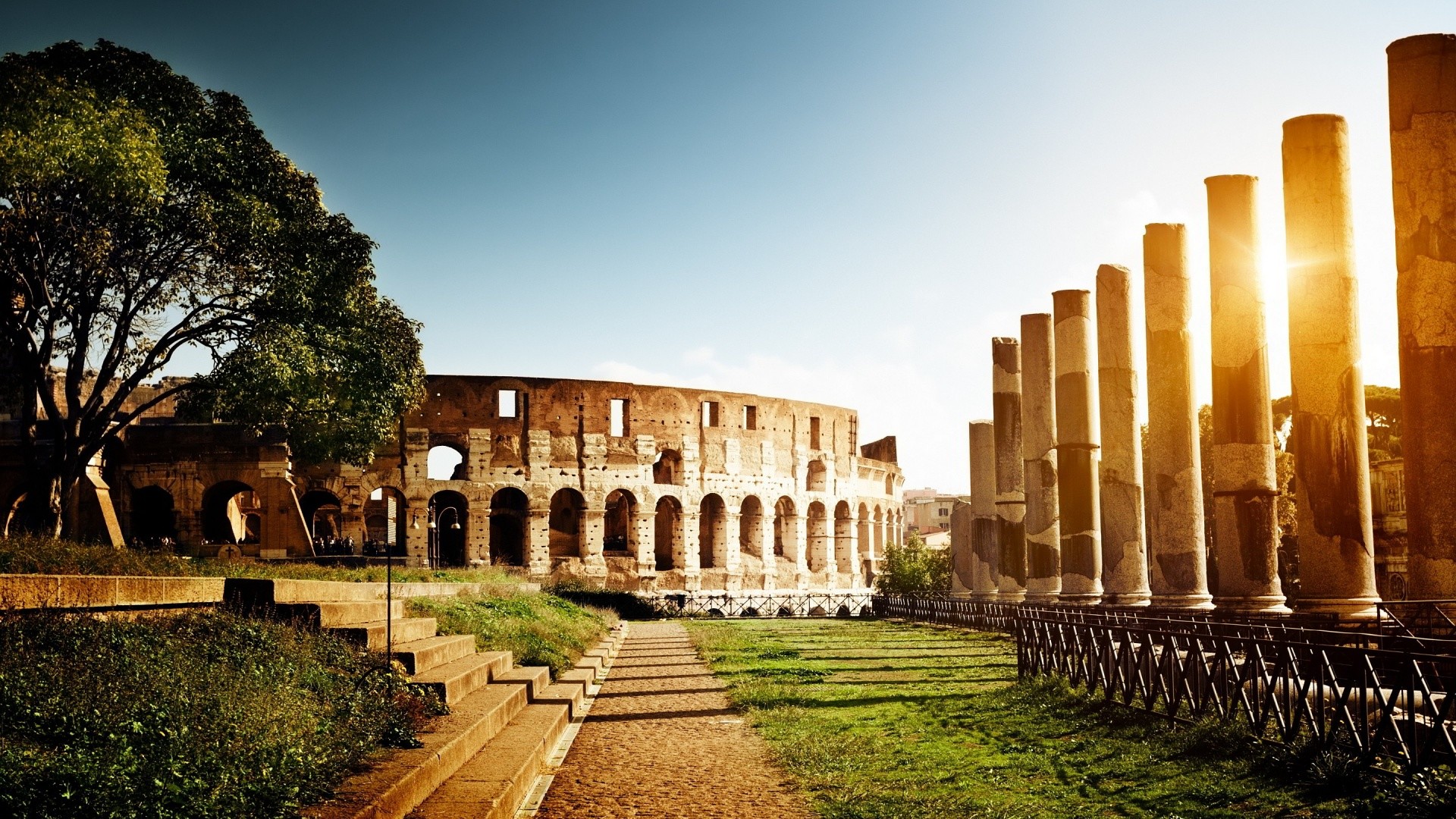 Roma City Landscape Wallpaper Iphone Wallpaper 
 Data-src - Ancient Roman - HD Wallpaper 