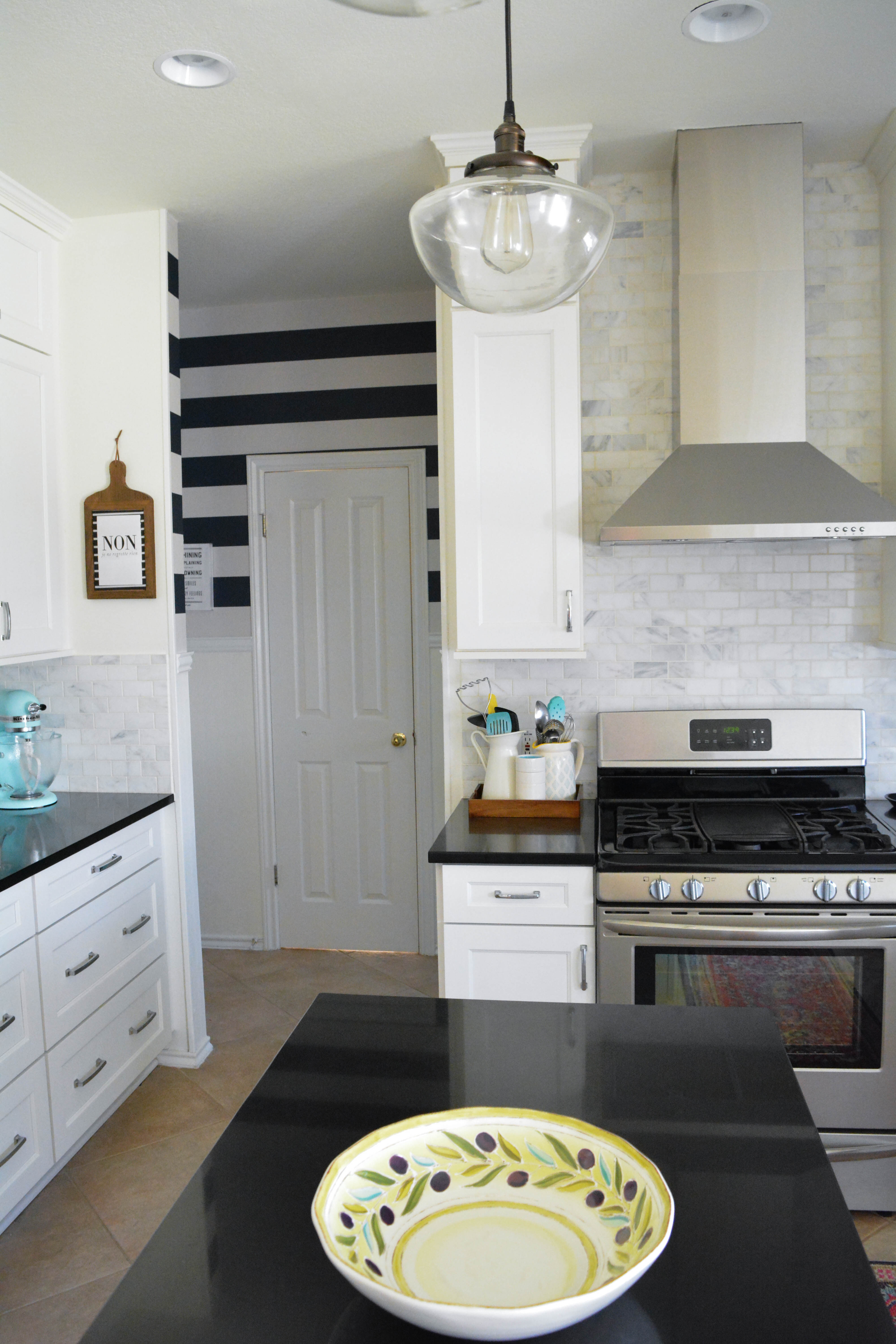 Dsc - Kitchen - HD Wallpaper 