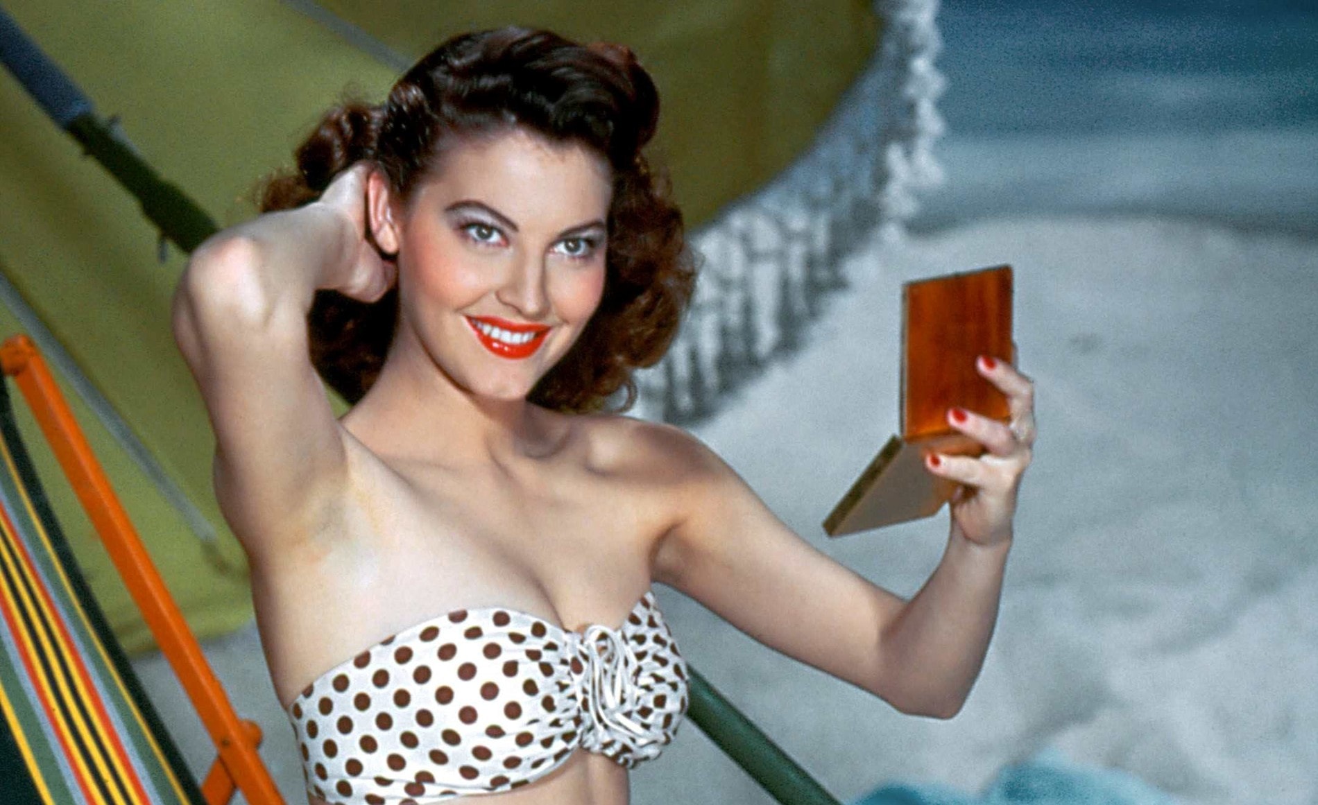 Ava Gardner Desktop Wallpaper - Ava Gardner Bikini - HD Wallpaper 