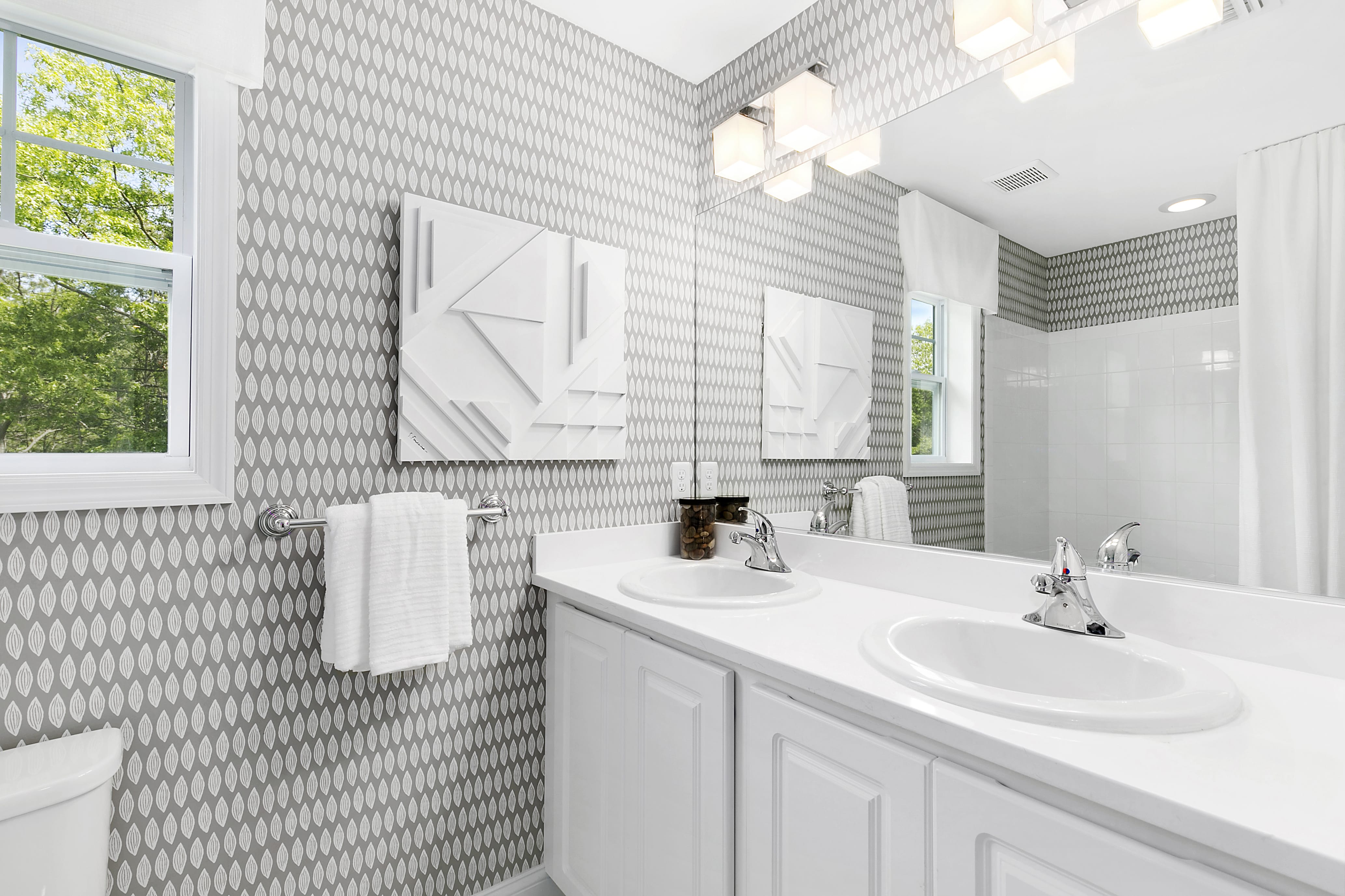 Bathroom - HD Wallpaper 