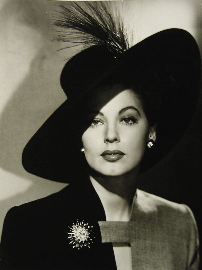 Ava Gardner - Images Actress - She Went To The Races Ava Gardner 1945 - HD Wallpaper 