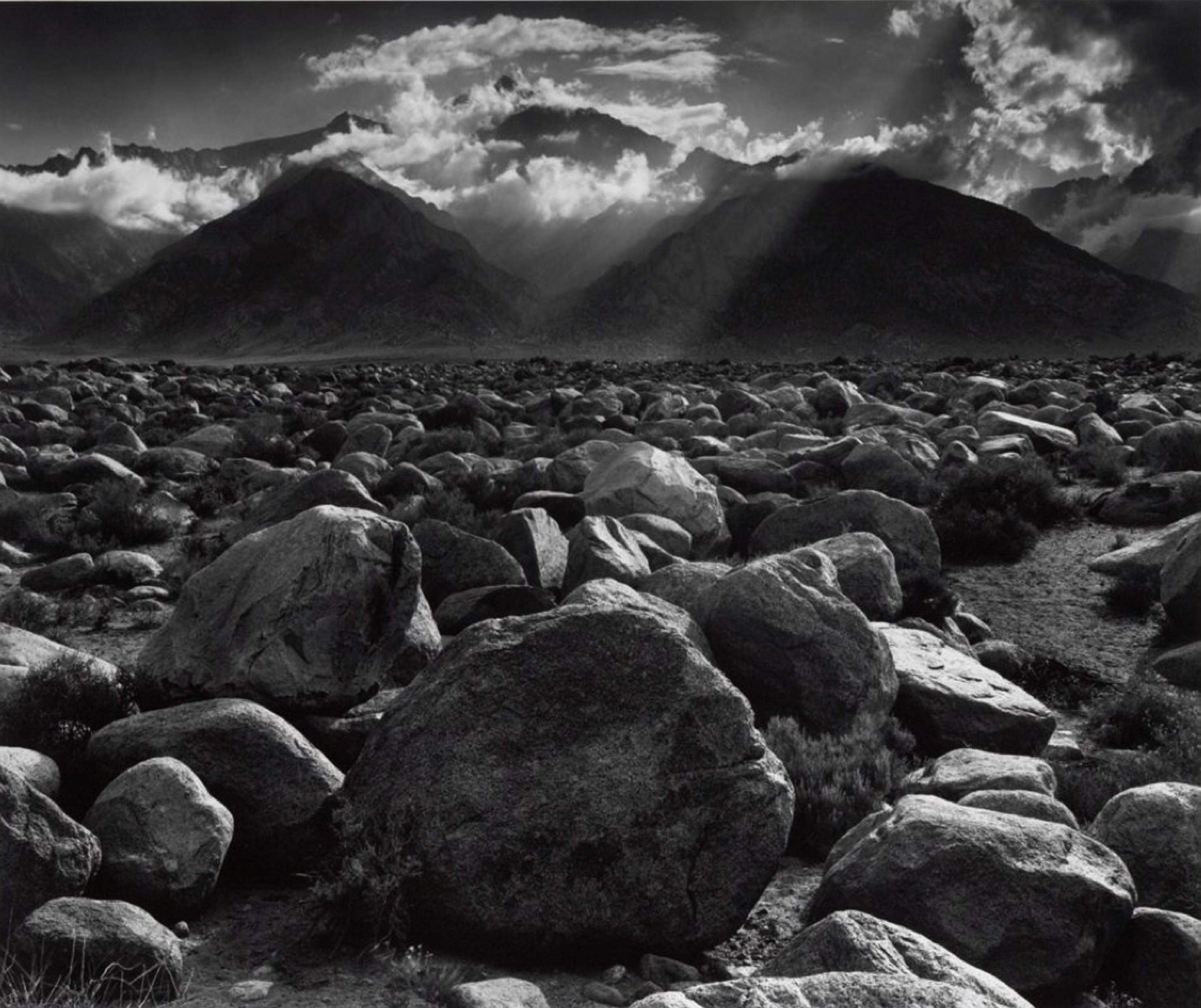 Ansel Adams Images - Mount Williamson Sierra Nevada - HD Wallpaper 