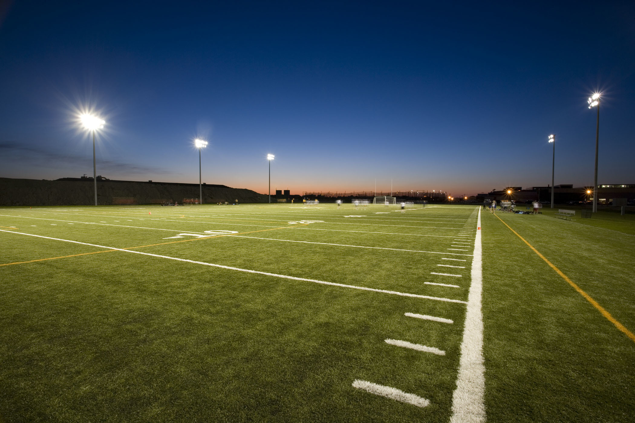 Download High School Football Wallpaper Gallery Data-src - Football Field  At Night - 2100x1400 Wallpaper 