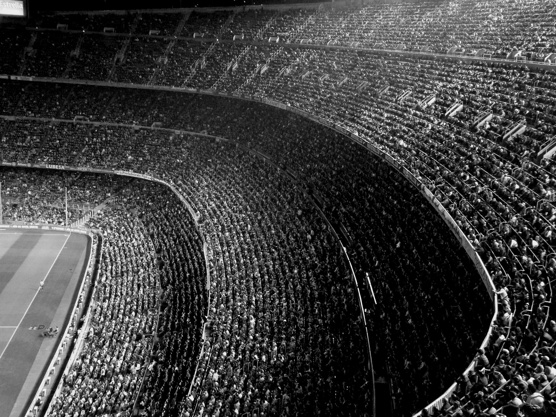 Soccer Stadium Black And White - HD Wallpaper 