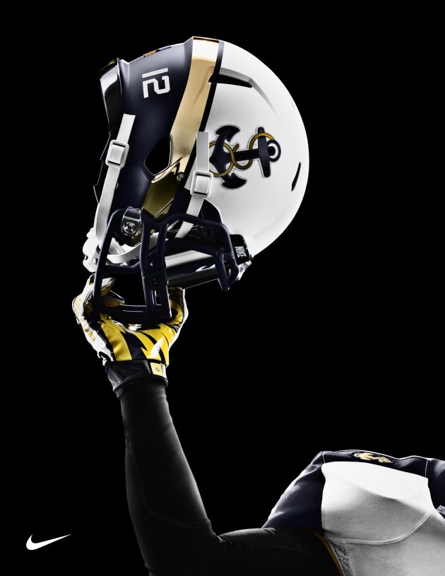 Nike Navy Football Helmet - Navy Football Uniforms 2019 - HD Wallpaper 
