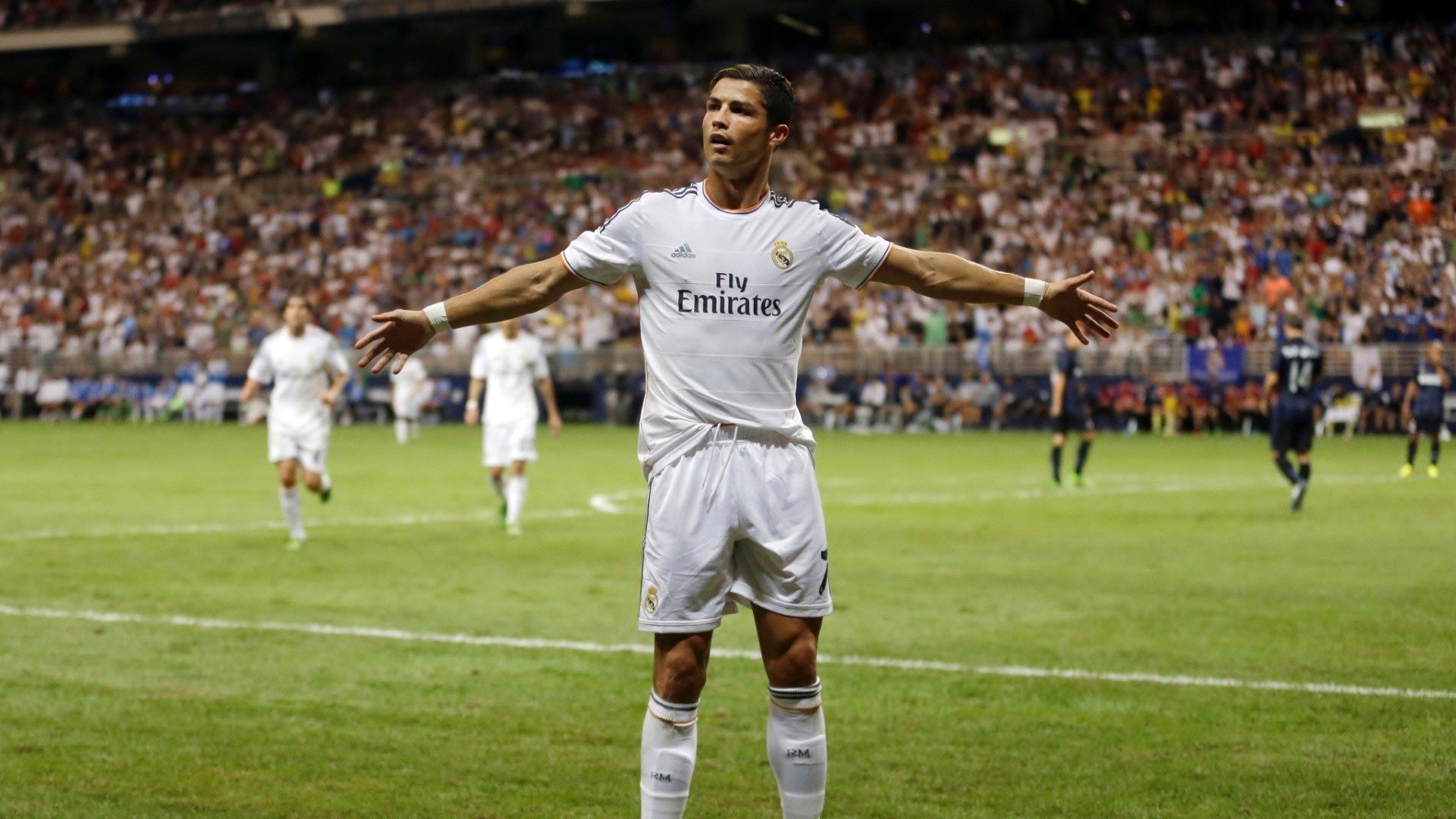 Cristiano Ronaldo Full Hd - HD Wallpaper 