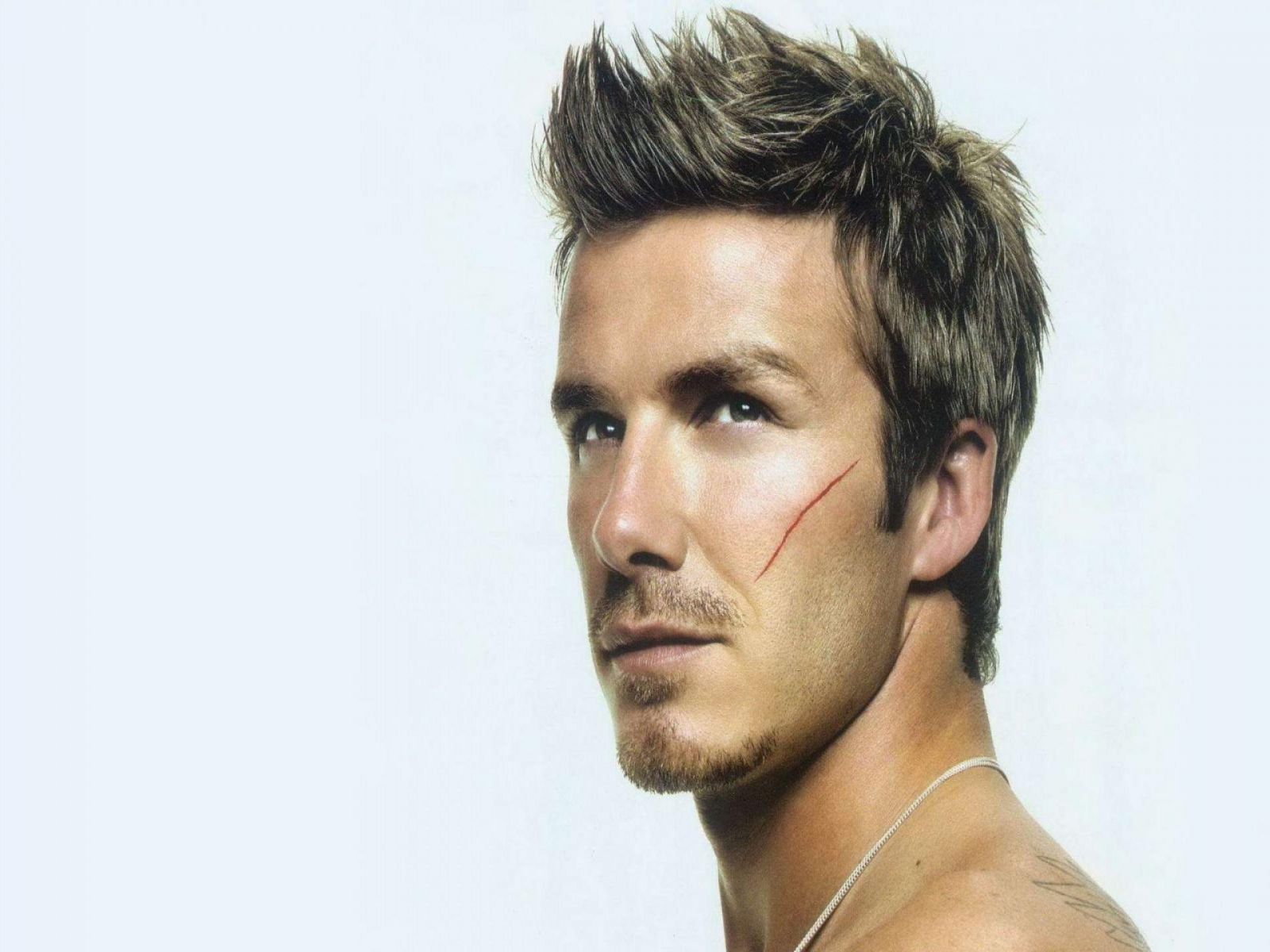 Best Soccer Wallpapers David Beckham - Aamir Khan Hairstyle In Taare Zameen Par - 1600x1200 Wallpaper Best Soccer Wallpapers David Beckham - Aamir Khan Hairstyle In Taare Zameen Par - 1600x1200 Wallpaper