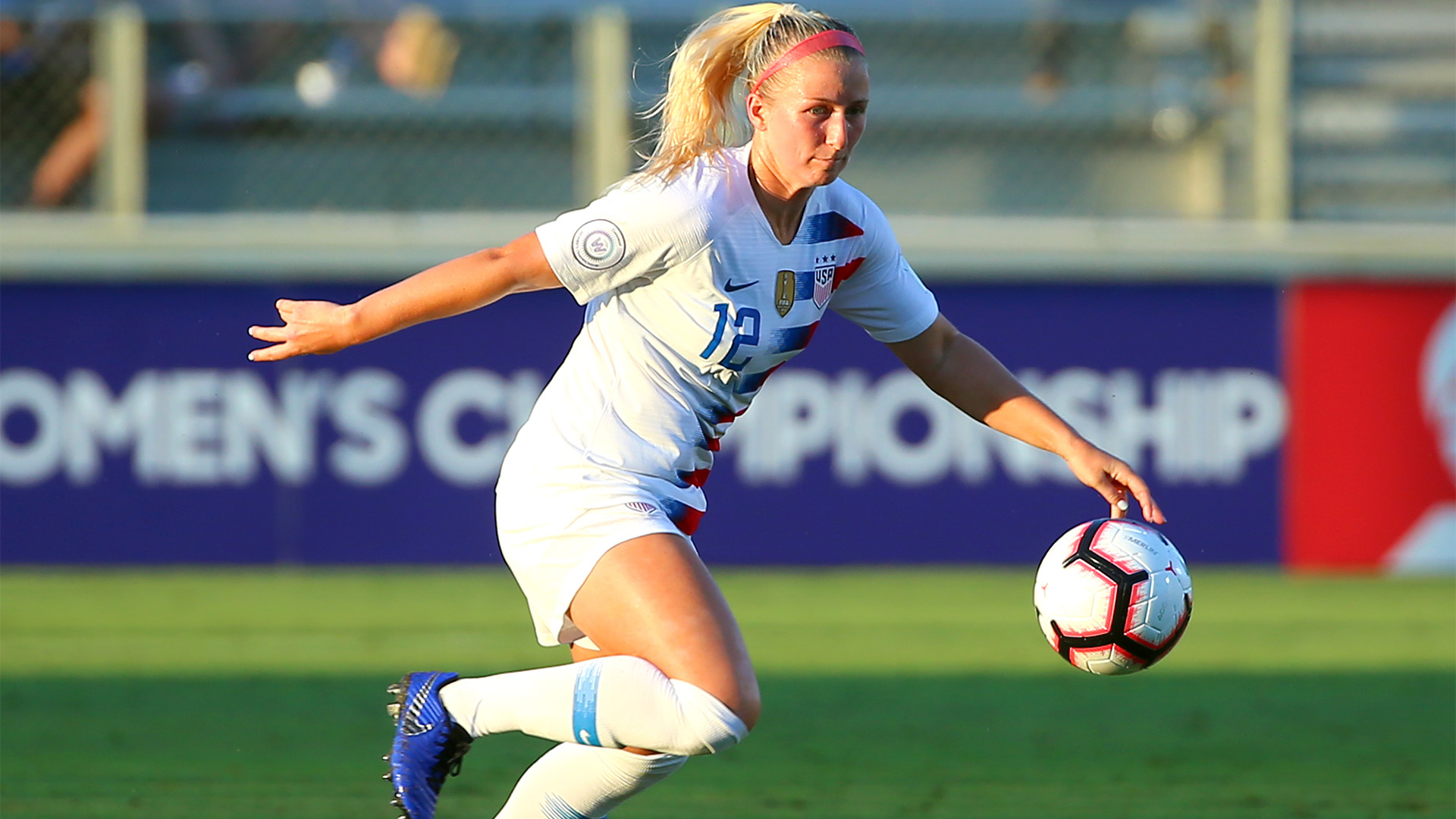 Women's Football - HD Wallpaper 