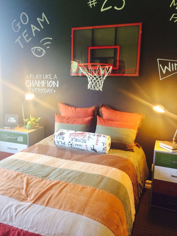 Popular Basketball Bedroom Decor 11 All About Home - Boys Room Basketball Decor - HD Wallpaper 