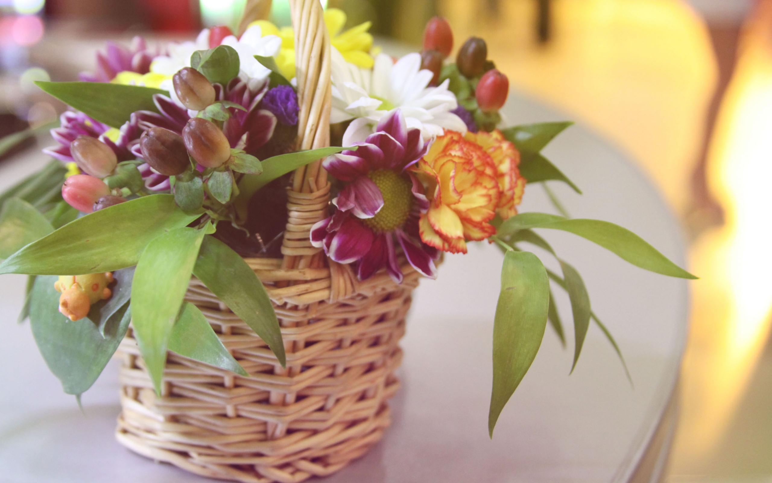 Beautiful Flower Basket Wallpaper For Iphone - HD Wallpaper 