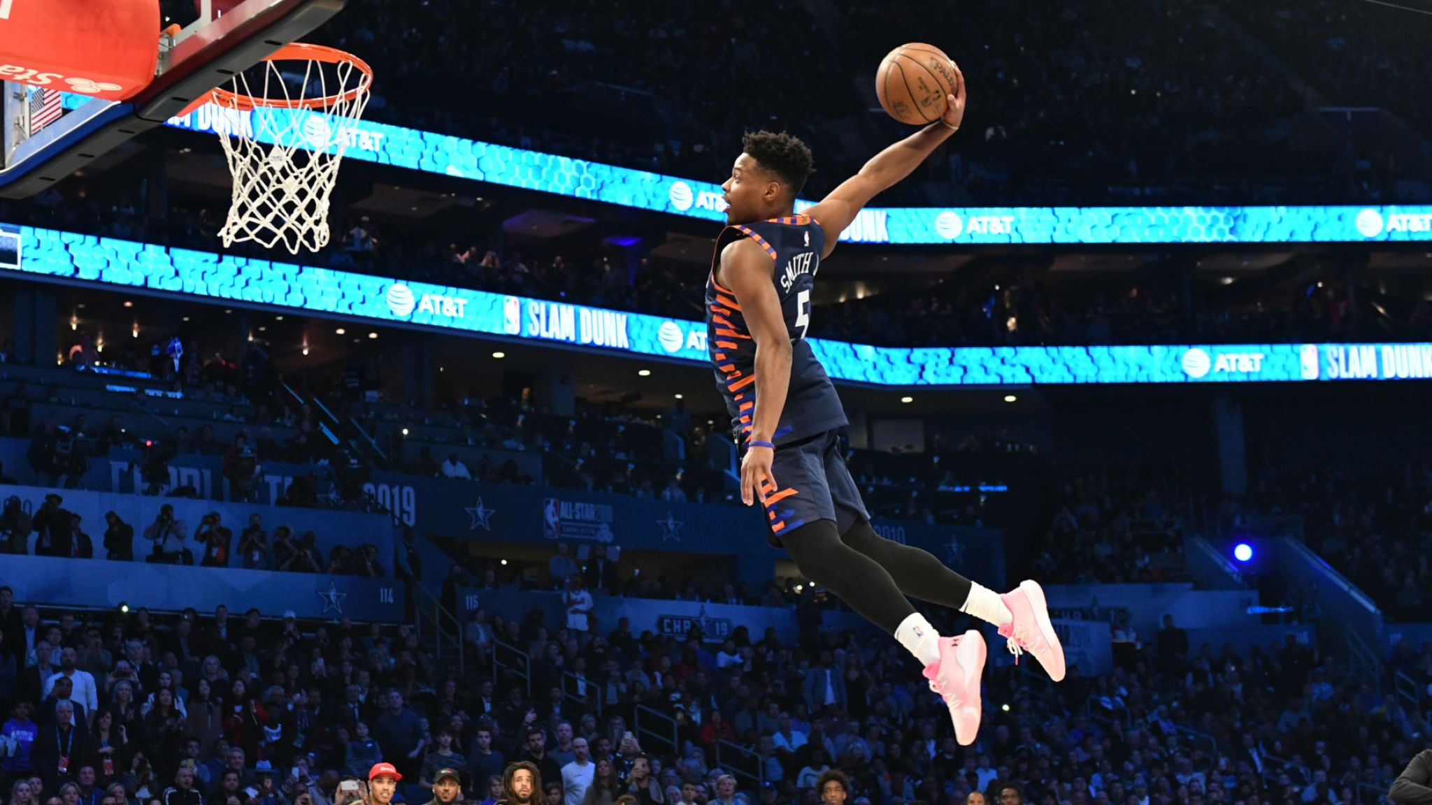 Dennis Smith Jr Takes Flight In The All-star Dunk Contest - Slam Dunk - HD Wallpaper 