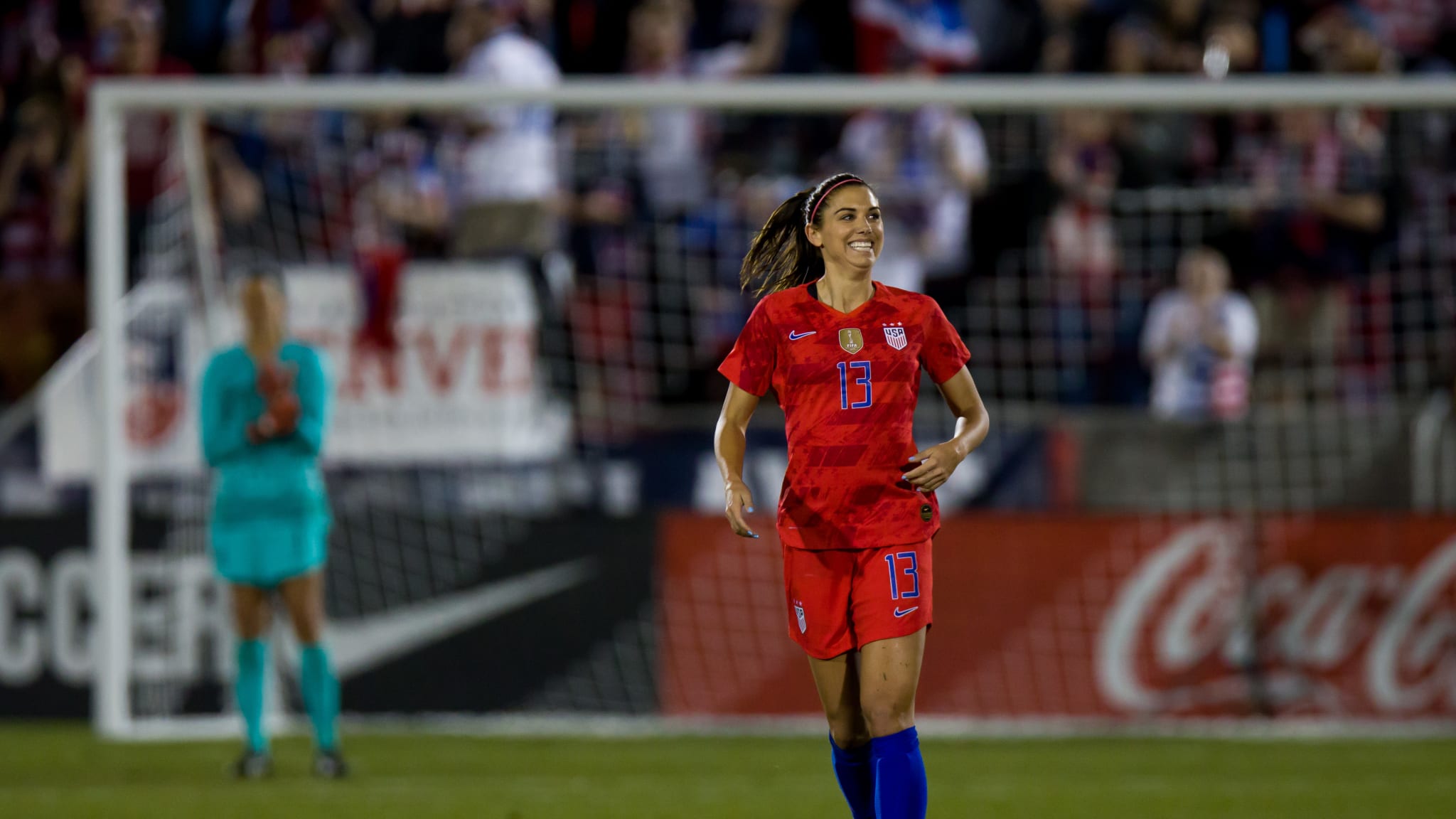 Alex Morgan - Womens World Cup Morgan - HD Wallpaper 