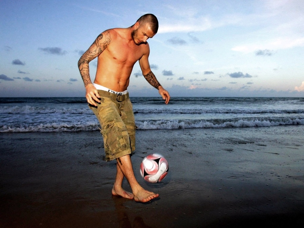 Pemain Sepak Bola David Beckham - David Beckham Cargo Shorts - HD Wallpaper 