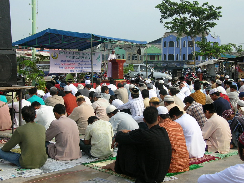 Crowd - HD Wallpaper 