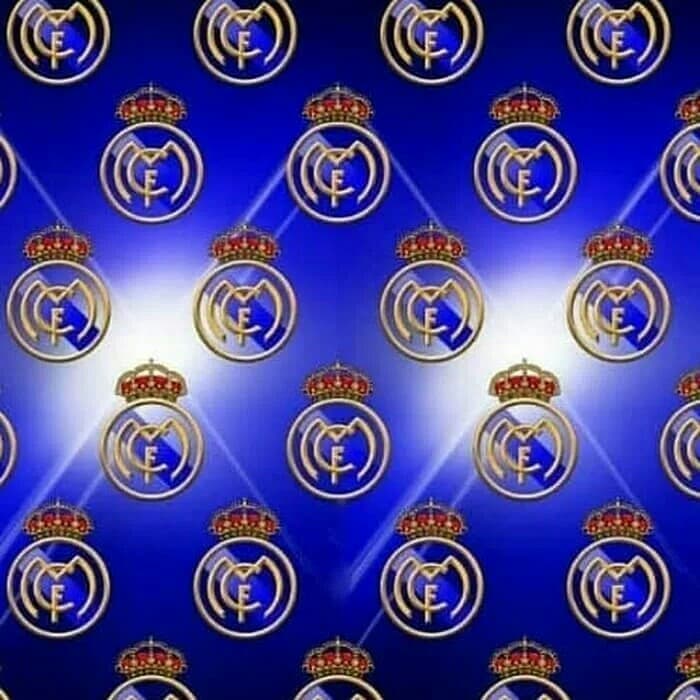 Wallpaper Wall Stiker Dinding Motif Logo Bola Real - Madrid - HD Wallpaper 