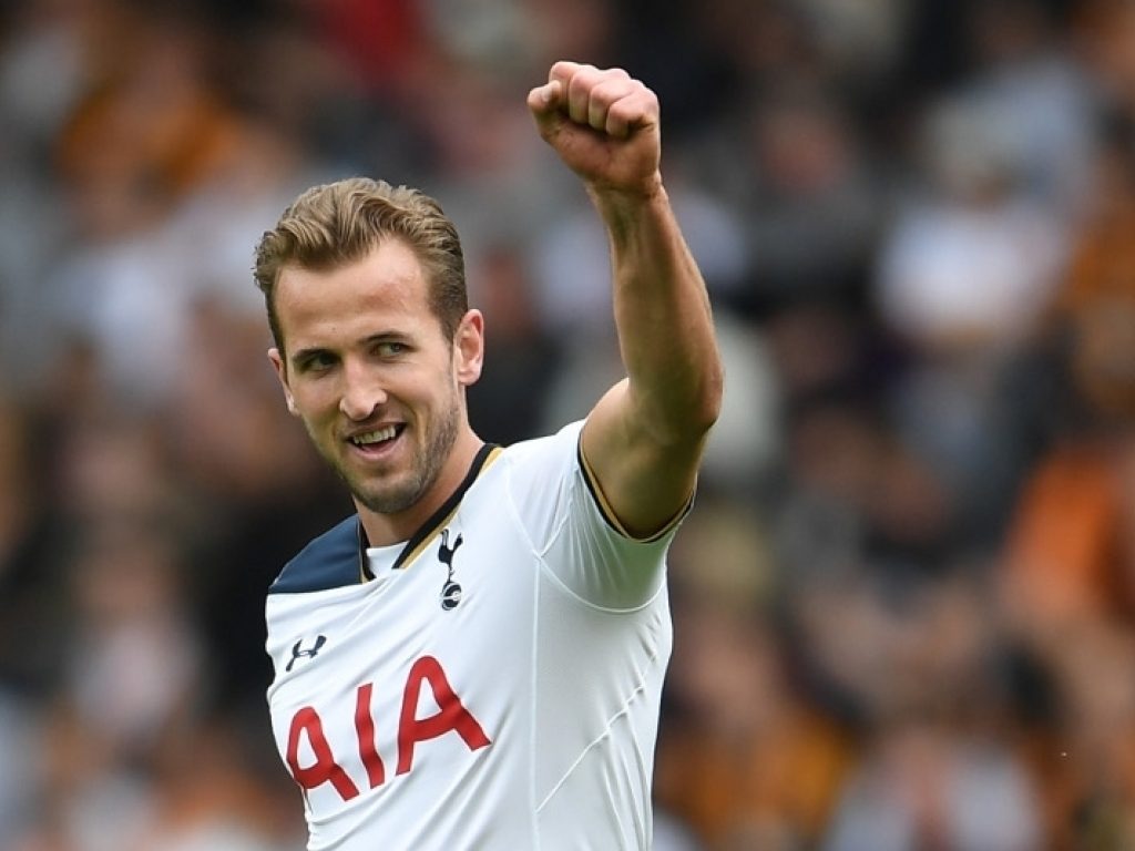 Pogba Vs Kane - HD Wallpaper 