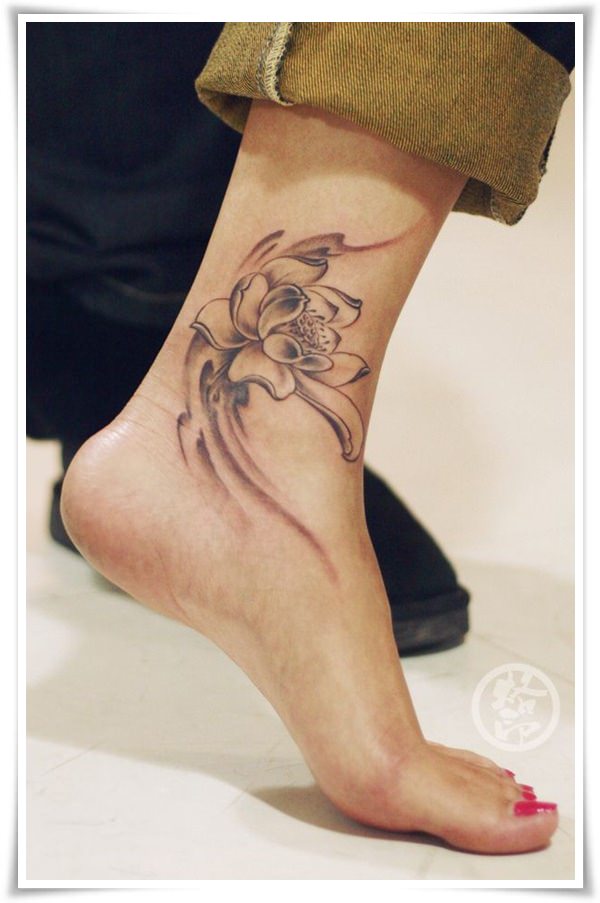 Leg Tattoos For Girls - Best Tattoo For Girls On Leg - HD Wallpaper 