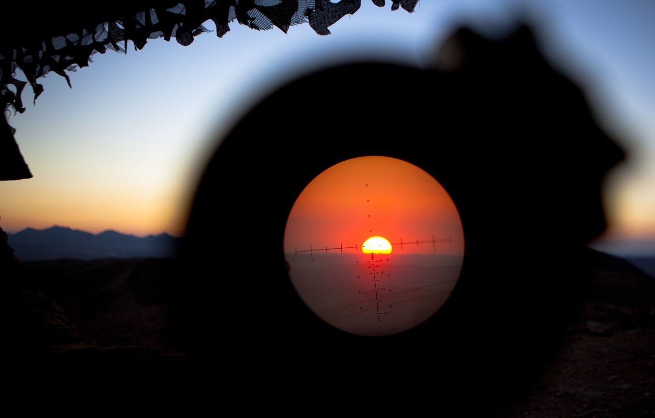 Photo Wallpaper The Sun, Sunset, Optics, Sight, Military, - Sunset Afghanistan - HD Wallpaper 