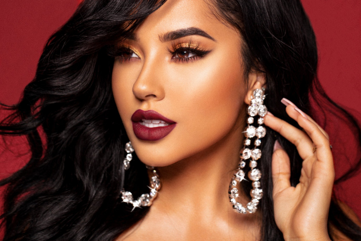 Becky G - Becky G Makeup Looks - HD Wallpaper 