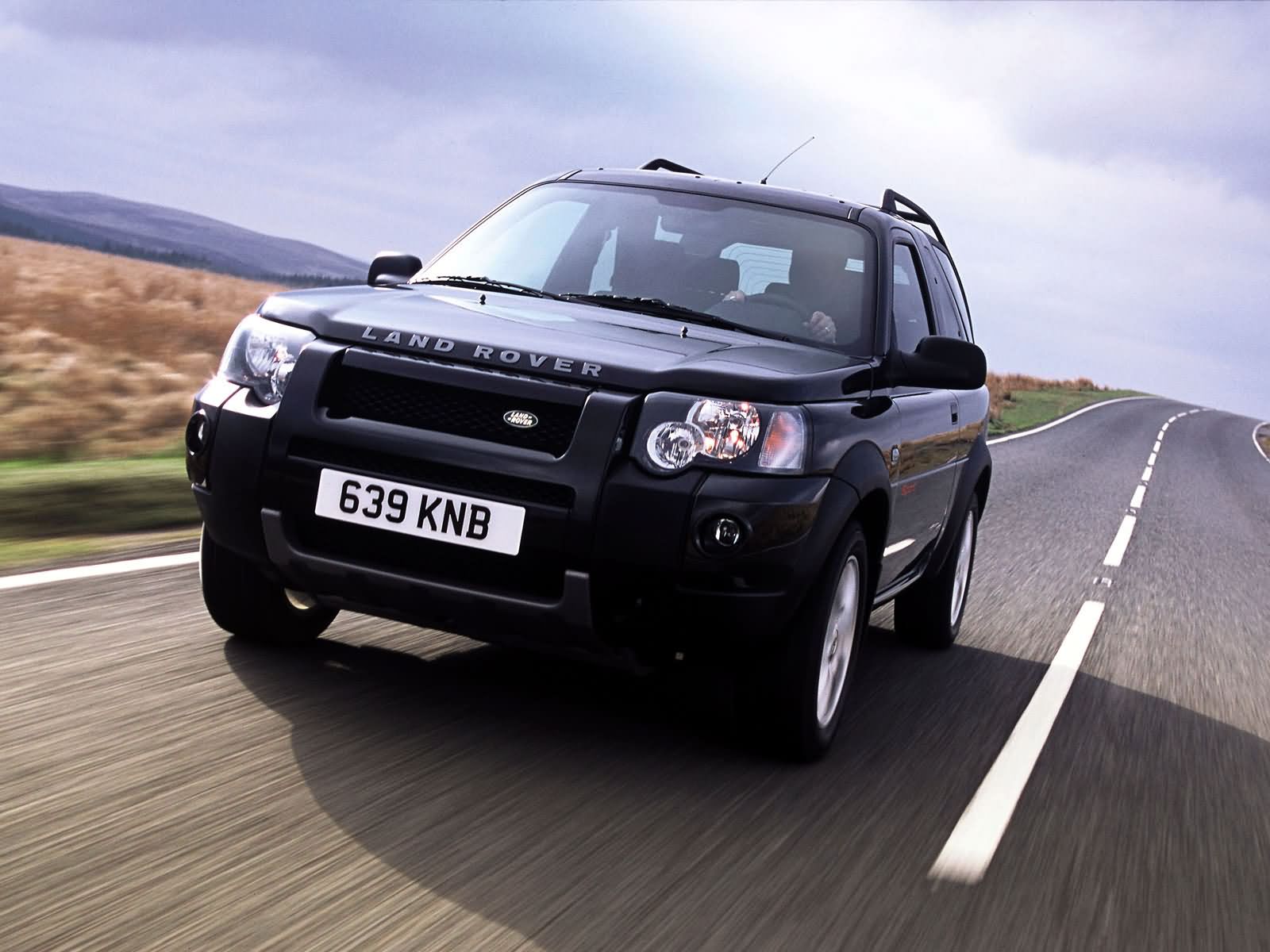 Land Rover Freelander 3 door 2003 1600x1200 Wallpaper Teahub io land-rover-freelander-3-door-2003-1600x1200-wallpaper-teahub-io