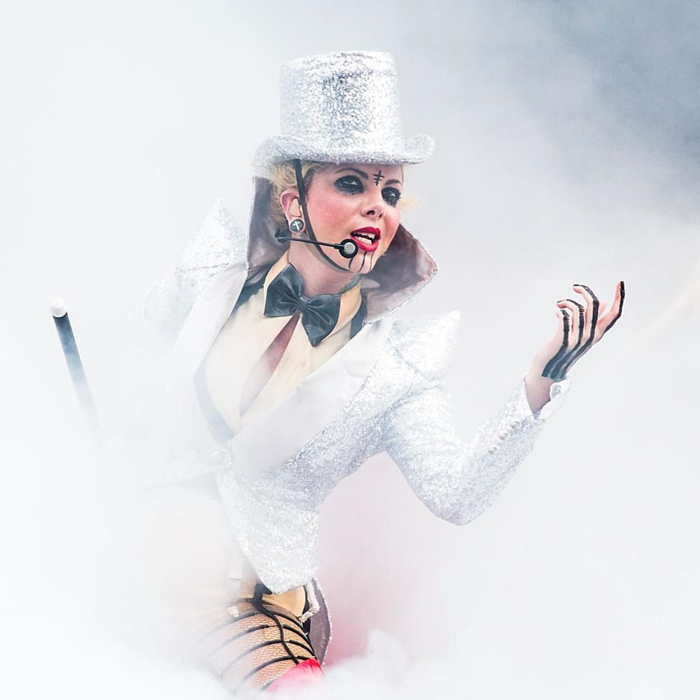 Maria Brink Net Worth, Family, Husband, Career, Pics - Girl - HD Wallpaper 