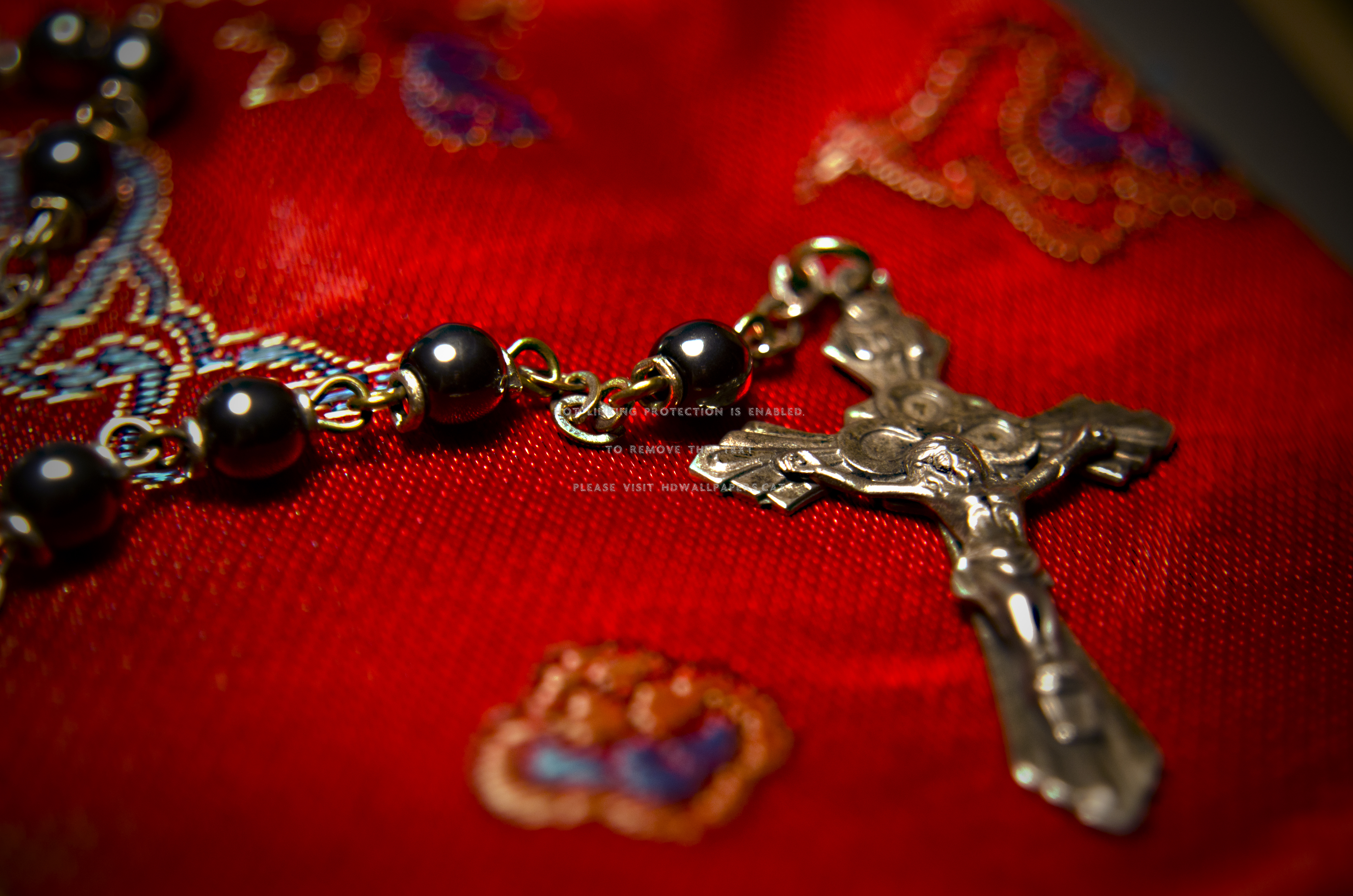 Faith Red Black Pearls Rosary Cross - HD Wallpaper 