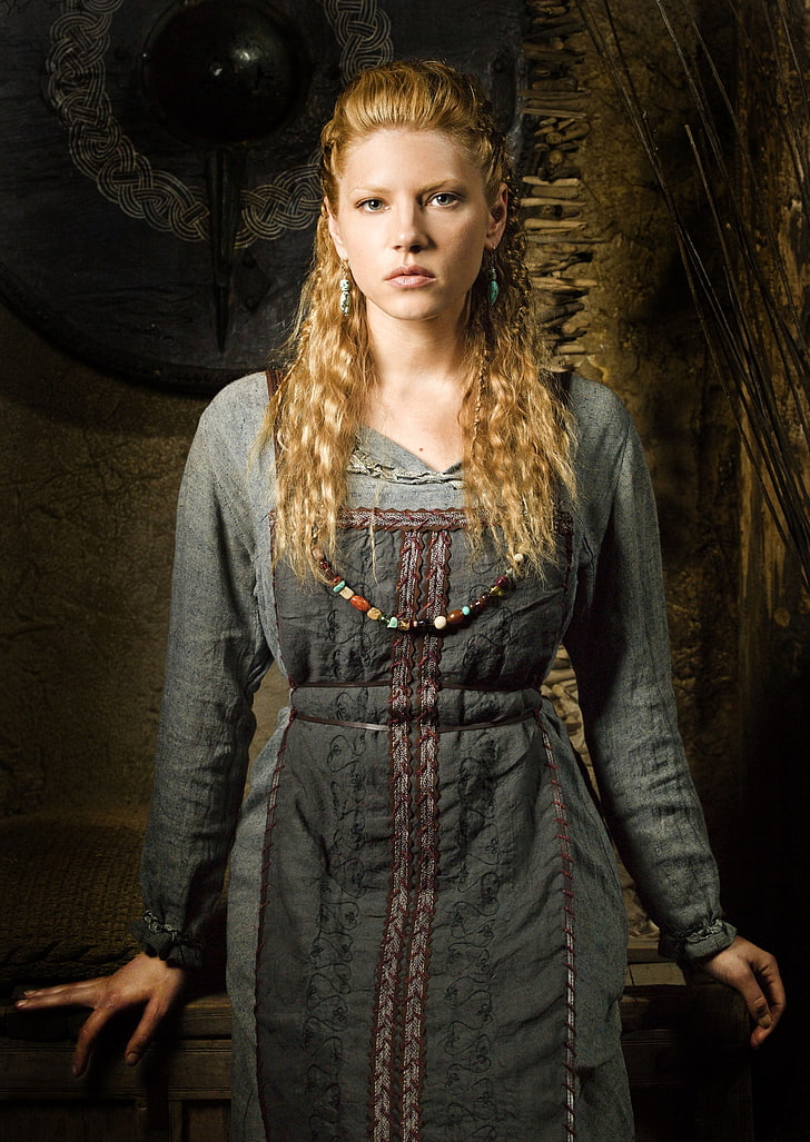 Historically Accurate Viking Dress - HD Wallpaper 