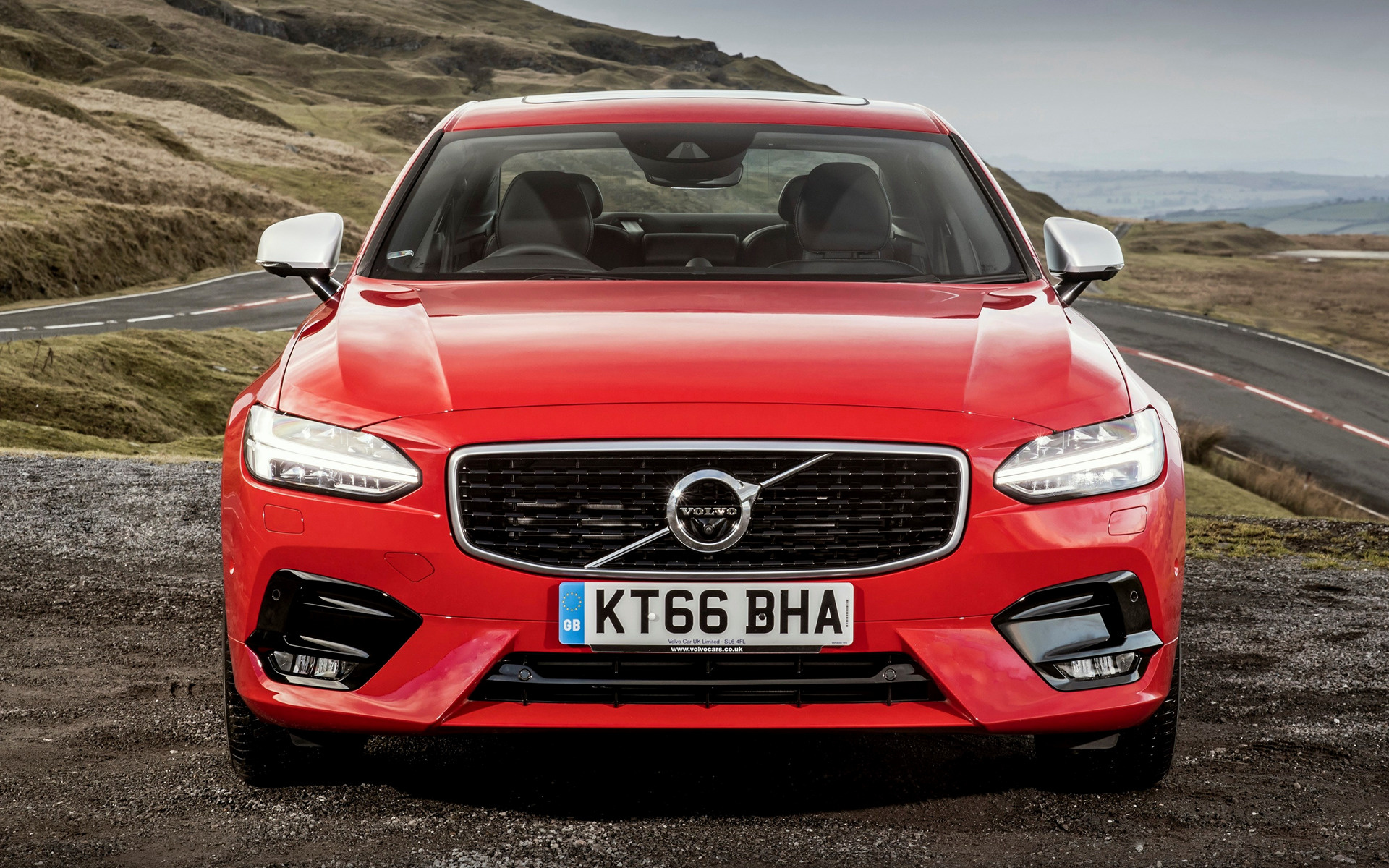 Volvo - HD Wallpaper 