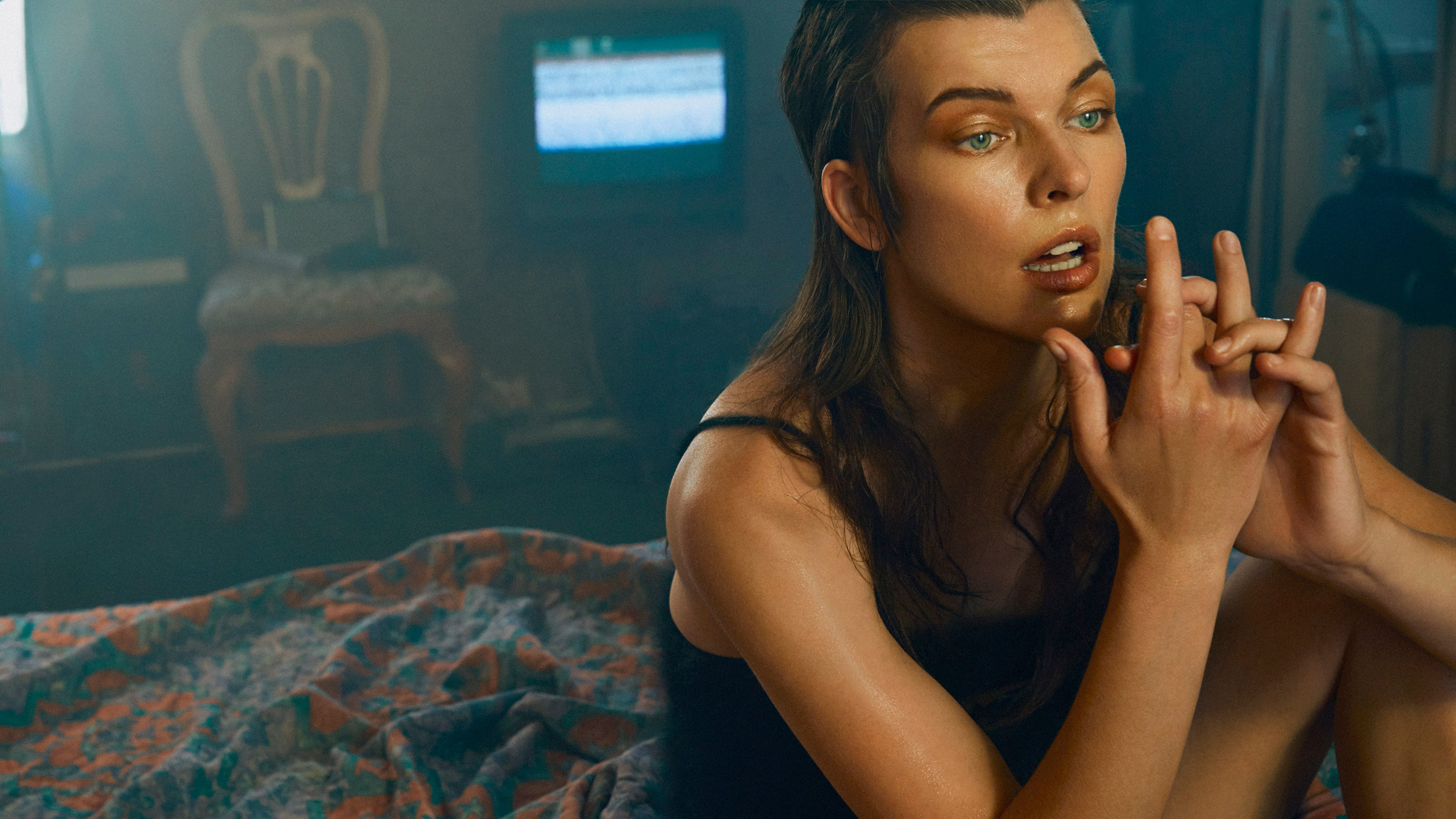 Milla Jovovich Hot 4k - HD Wallpaper 