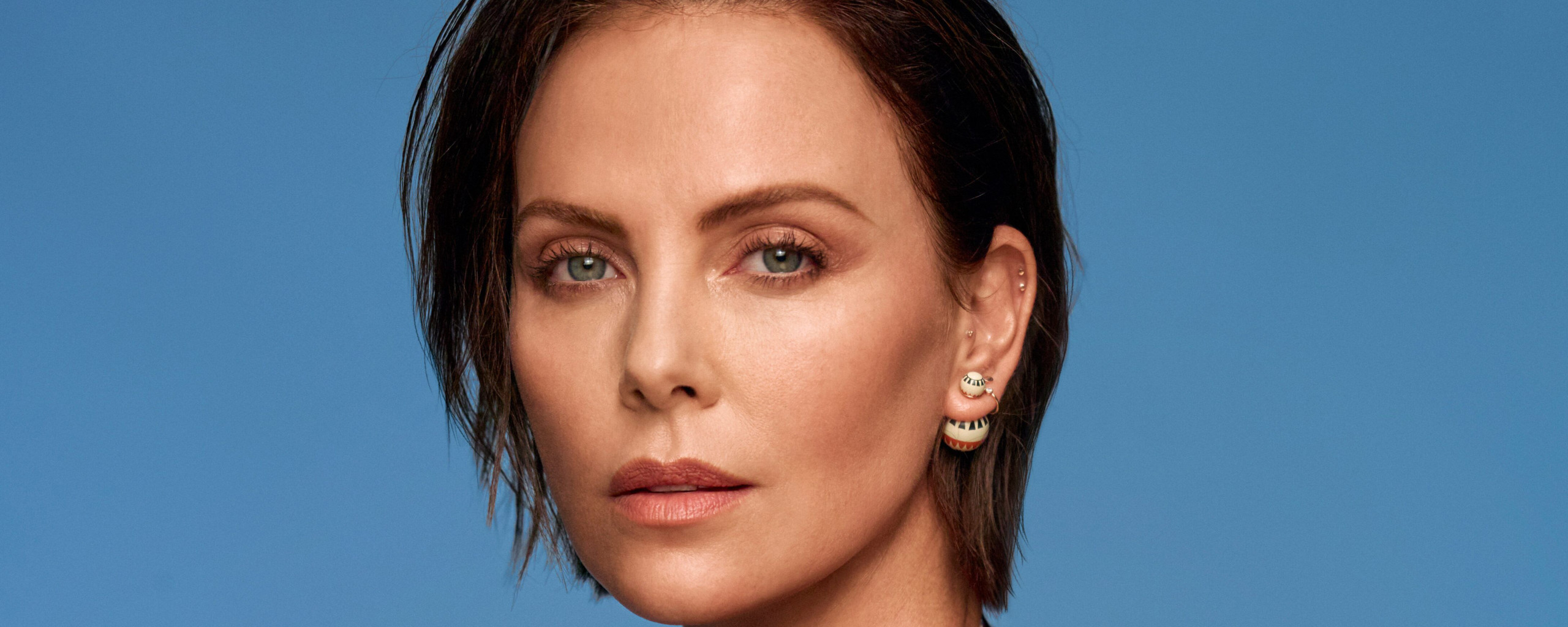 Charlize Theron Marie Claire - HD Wallpaper 