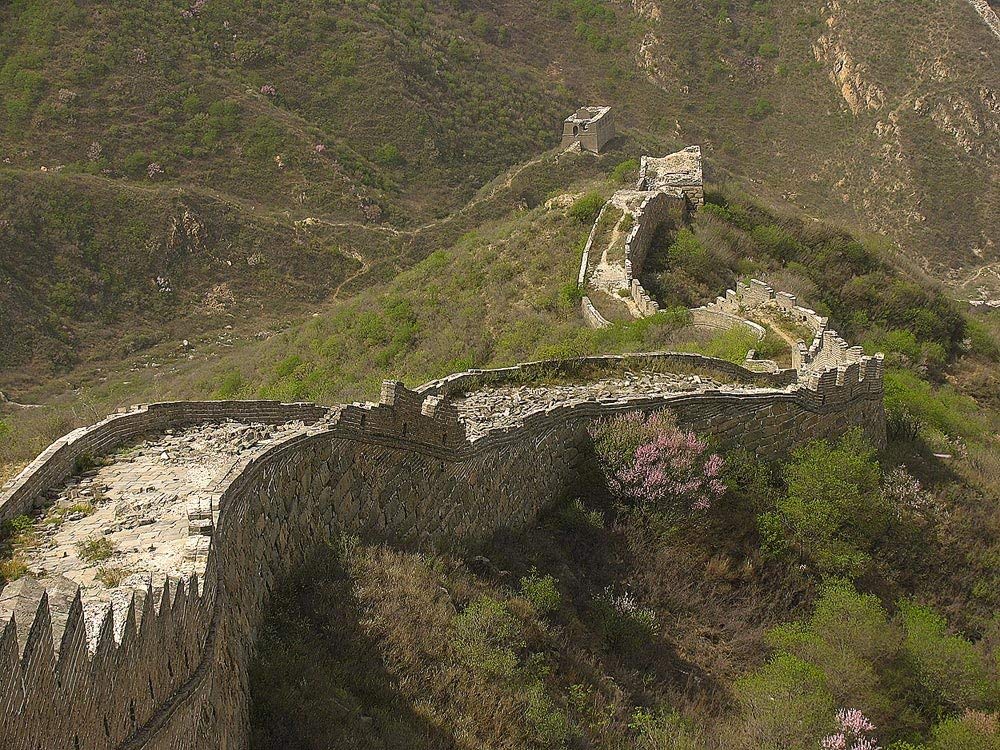 Great Wall In China Wallpaper Wall Mural - Mountain Pass - HD Wallpaper 