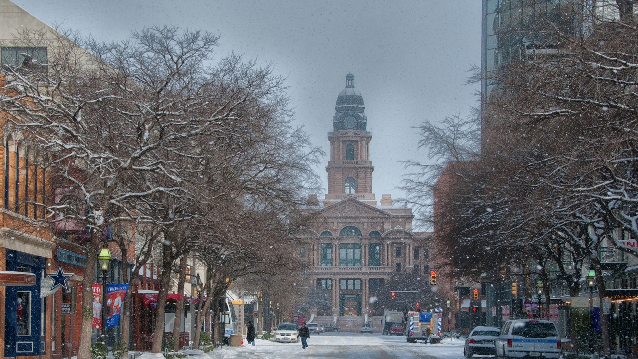 City Snow - HD Wallpaper 