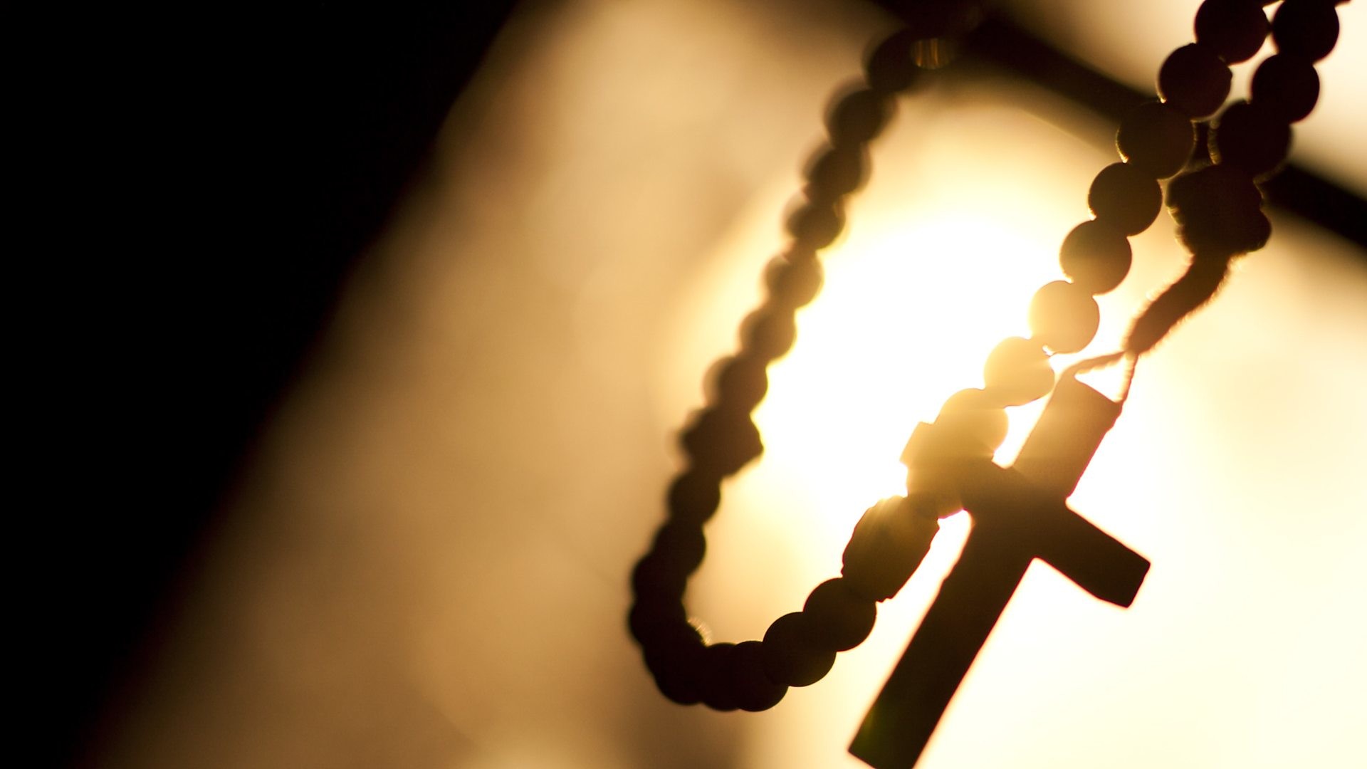 Hundreds Of Thousands Expected To Join Mass Rosary - Rosary Hd - HD Wallpaper 