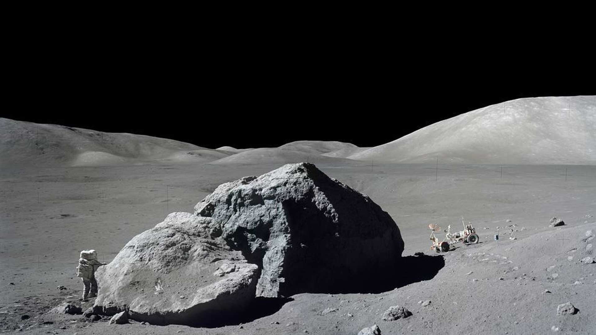 Apollo 17 - HD Wallpaper 