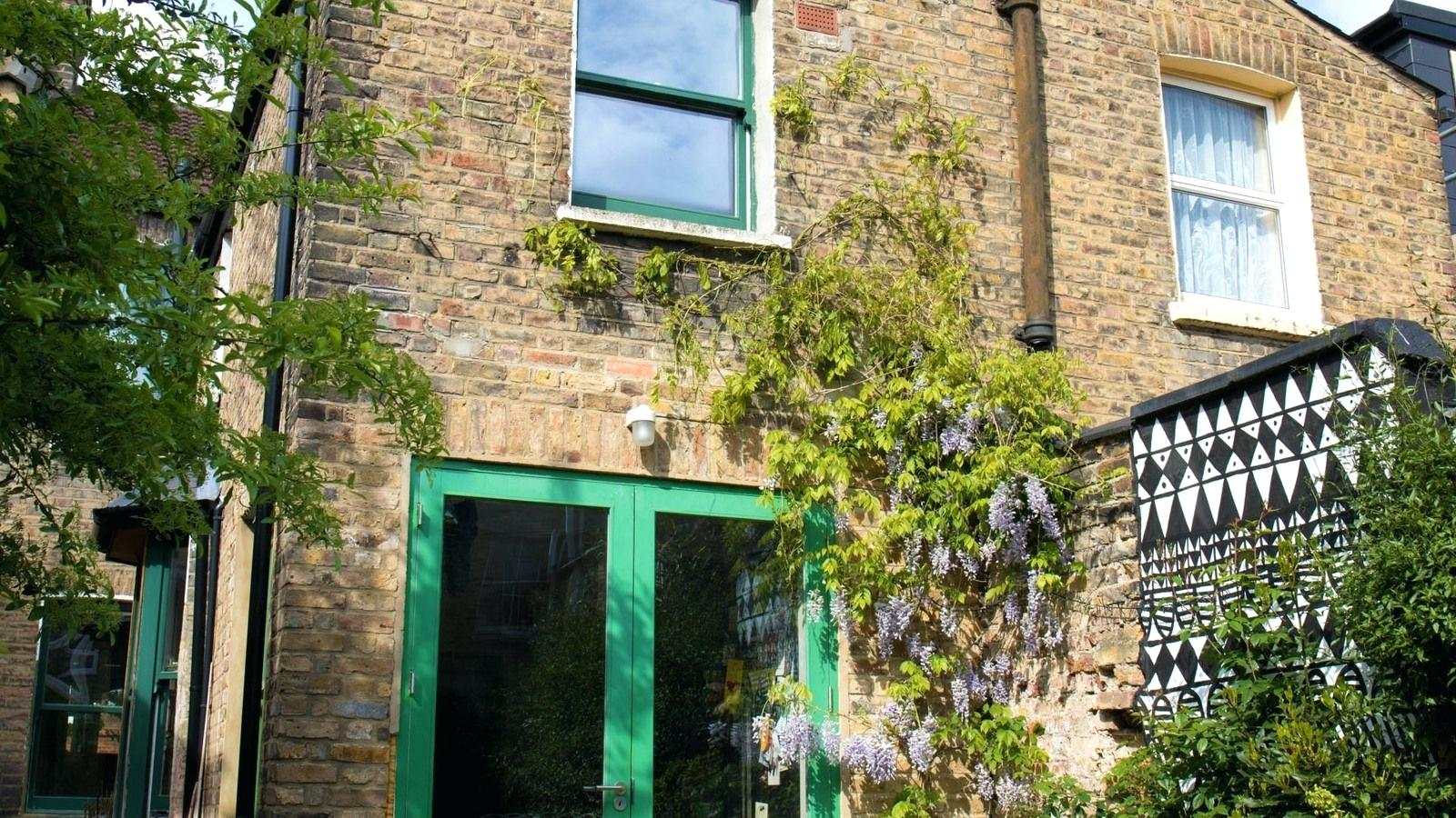 Sash Window - HD Wallpaper 