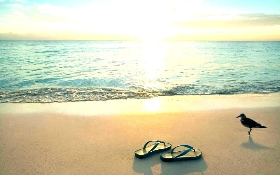 Best Memories Are Made In Flip Flops - HD Wallpaper 