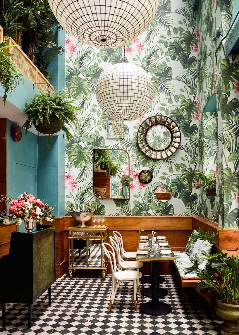 Tropical Wallpaper 10 Tropical Wallpaper Ideas To Bring - Leo's Oyster Bar - HD Wallpaper 