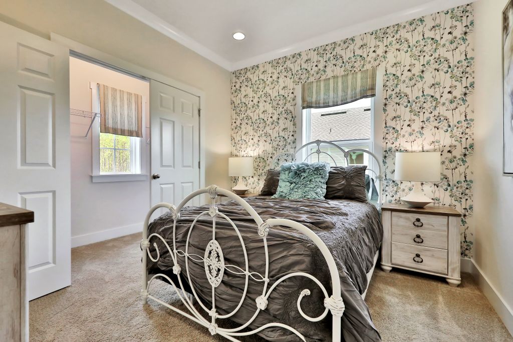 Shiplap Wallpaper In Bedroom - HD Wallpaper 