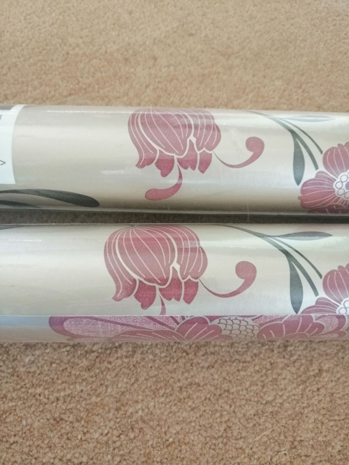 Shiny Ruby And Gold Effect Wallpaper Designed By Llb - Bed Sheet - HD Wallpaper 