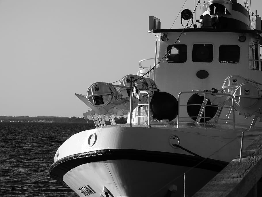 Ship, Sea, Shipping, Maritime, Fishing Boat, Transportation - Pilot Boat - HD Wallpaper 