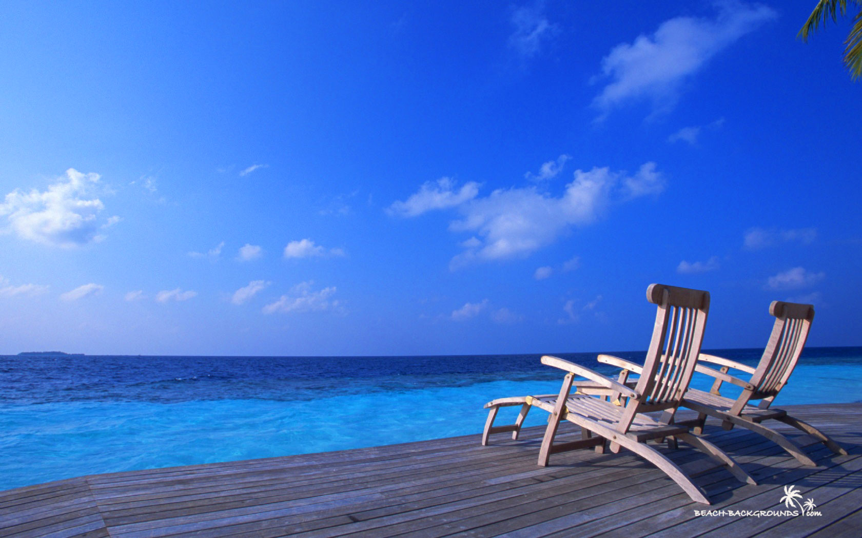 Relax On Tropical Beach - Travel Sea Wallpaper Blue - HD Wallpaper 